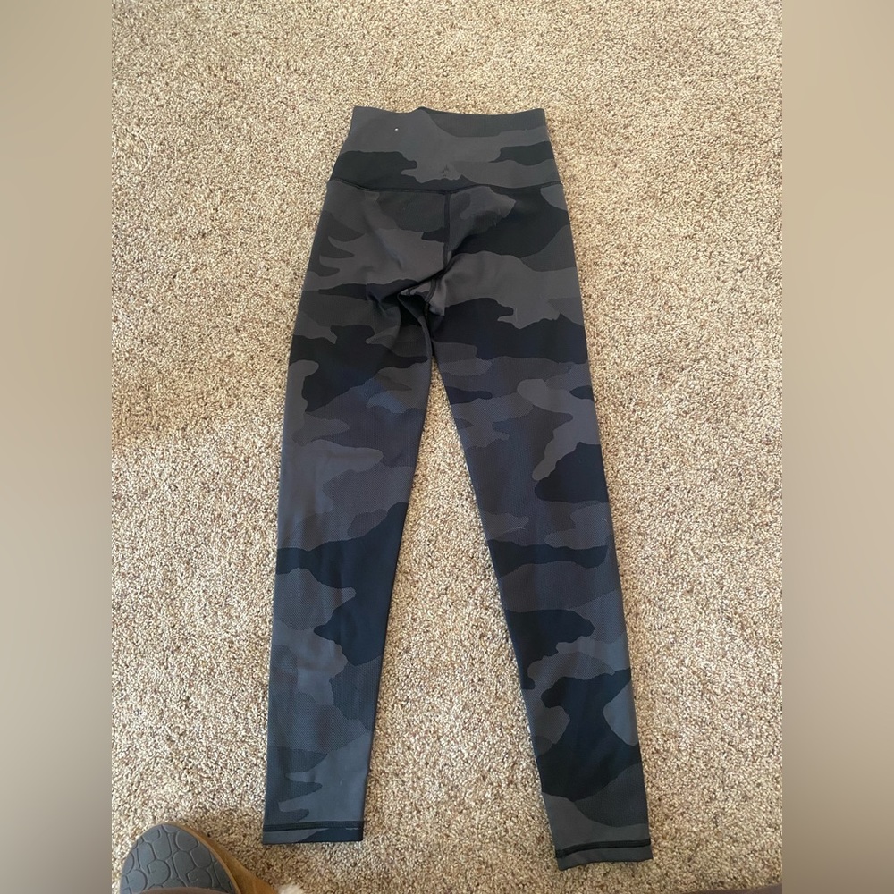Offline aerie camo leggings